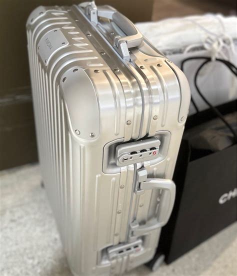 rimowa quality decline.